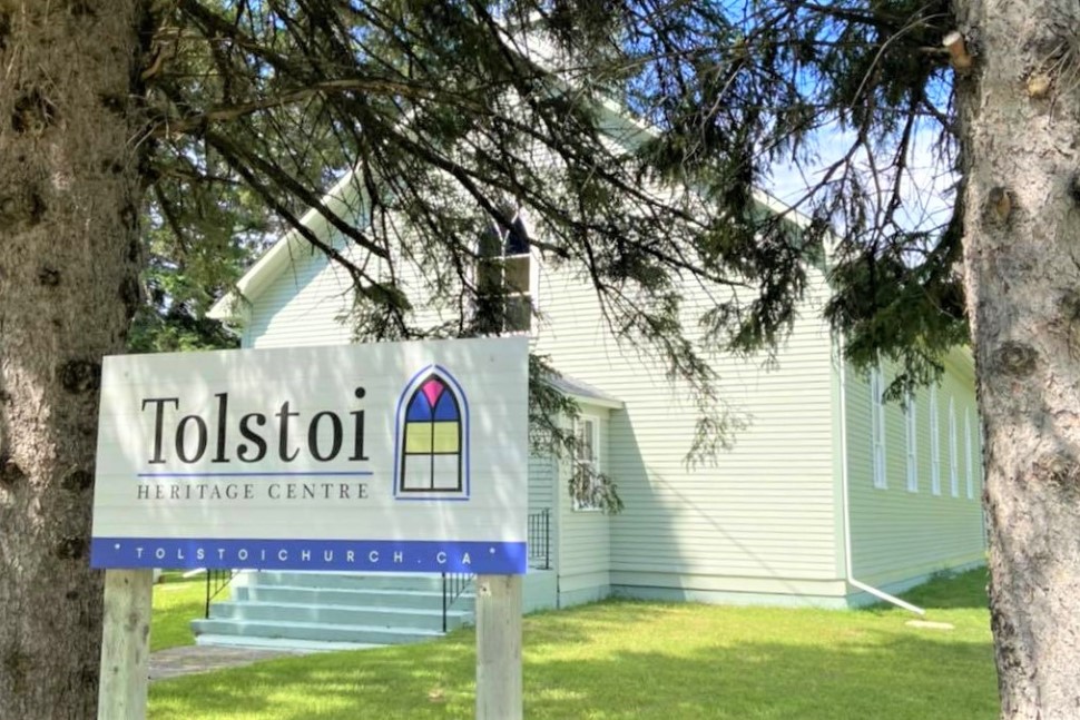 Tolstoi Heritage Centre receives 100,000 to improve facilities and